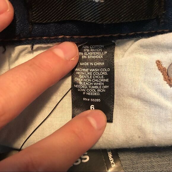 NWT! Express jeans leggings low rise. - Picture 6 of 10